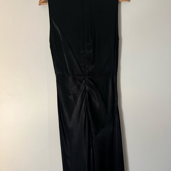 Vestire Australia Asymmetrical Contrast Satin Midi Dress - Picture 6 of 6
